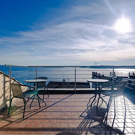 Apartament Lake View