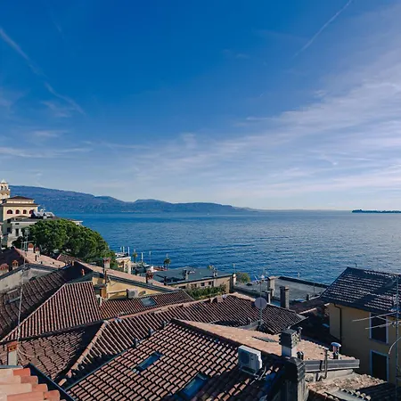 Lake View *